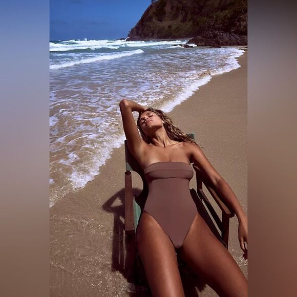NWT FREE PEOPLE X ZULU & ZEPHYR BROWN RIBBED ONE PIECE - Picture 1 of 7